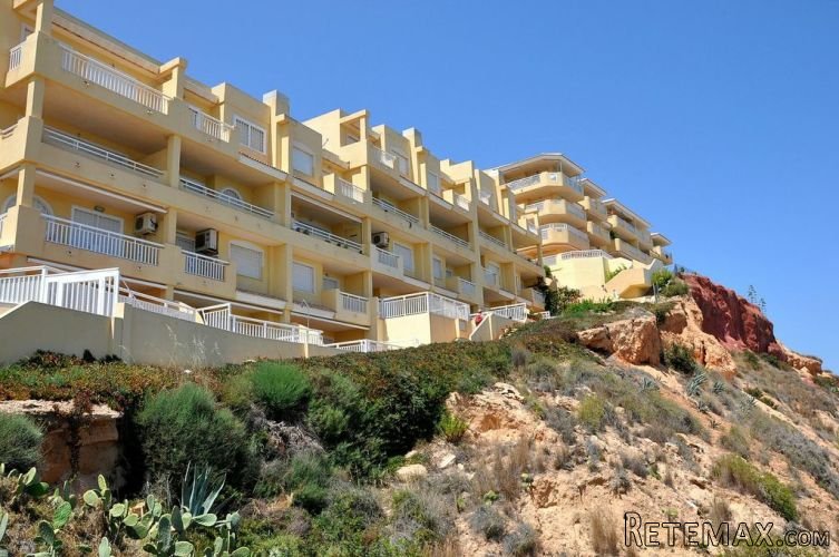Dúplex en primera línea con vistas panorámicas al mar en Ca..