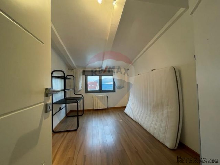 Kostrena, Doričići, kuća sa dva stana površine 162 m2 - 7
