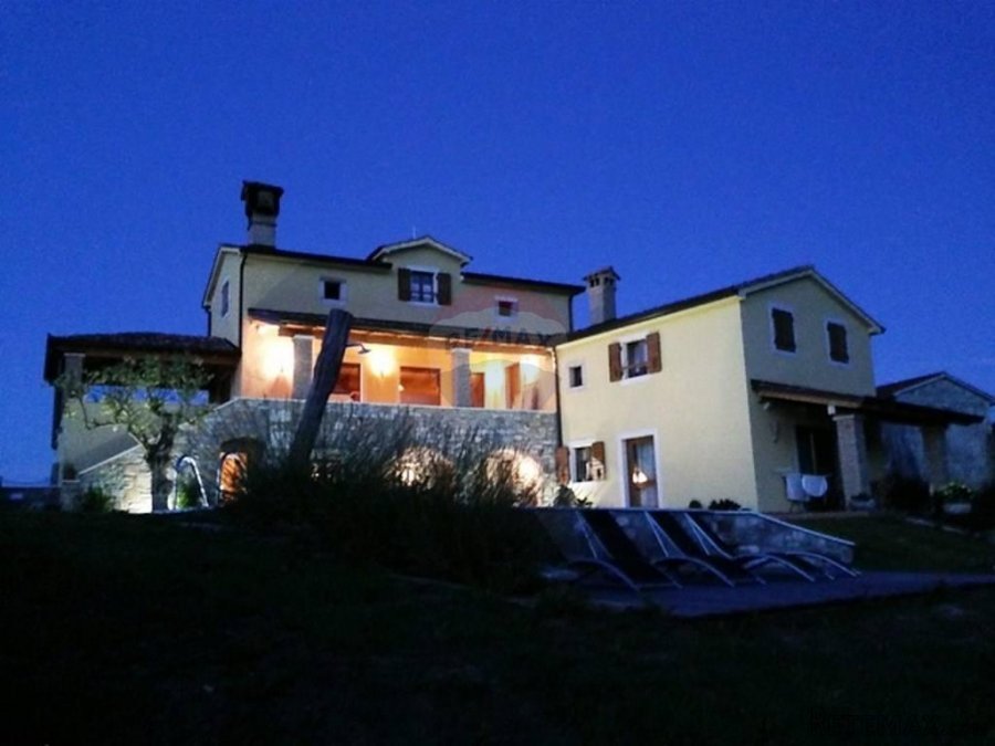 PAZIN-GRDOSELO - VILLA SA BAZENOM - 8