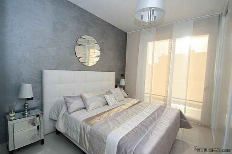 * LARGE 3 BED, 3 BATH DUPLEX READY IN.. - 2