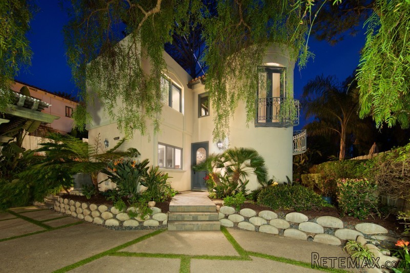 233 10th Street