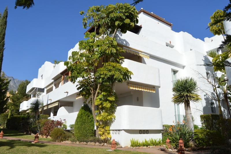 Spacious apartment within a kilometre..