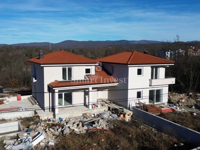 MATULJI - MUČIĆI, dvojna kuća na mirnoj lokaciji! - 2
