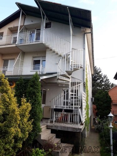 Na prodaju kuca u Sremskoj Kamenici - 2