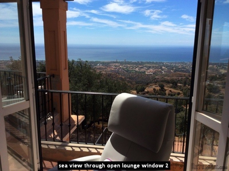 Townhouse for sale in La Mairena.. - 2