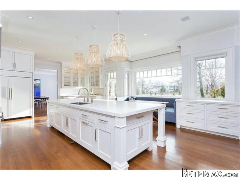 5 bedroom House For Sale: 1 LEDGE ROAD.. - 2