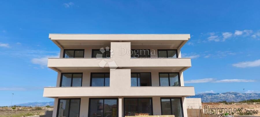 Povljana, Pag - S1 u novogradnji s dvorištem - 3
