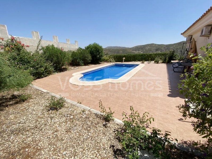 RESERVED/SALE AGREED 2023 & NEW & EXCLUSIVE LISTING TO VOSS.. - 3