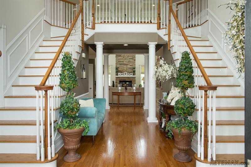 5 bedroom House For Sale: 100 Shamrock.. - 2