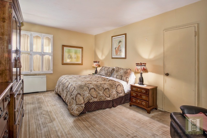 1 bedroom Apartment For Sale: 400 EAST.. - 2