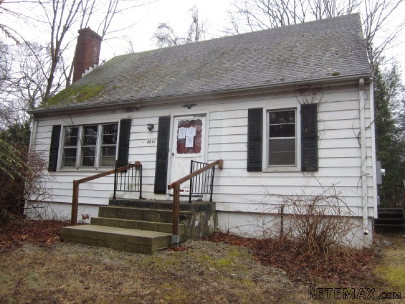 2641 Main St Coventry, CT, 06238..