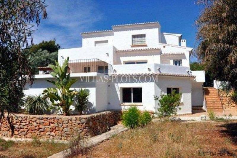 4 Bedroom Villa In Moraira