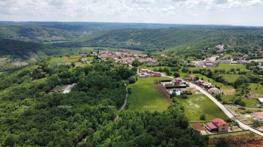 Prodaje se građevinsko zemljište 1246 m2, Tinjan