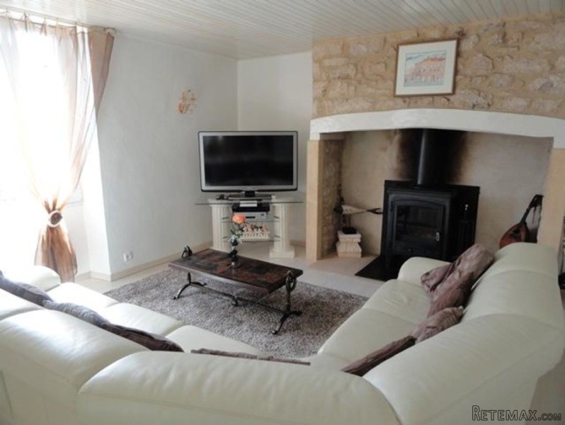 Beautiful And Spacious Stone House Has.. - 2