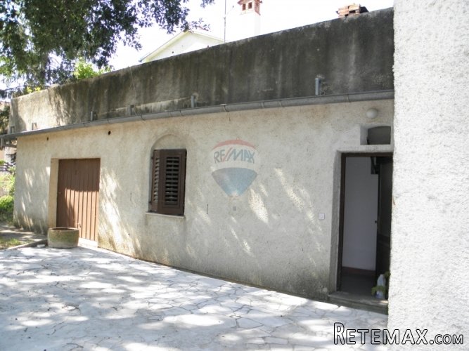 Pula-Valdebek kuća sa pomoćnim objektom - 3