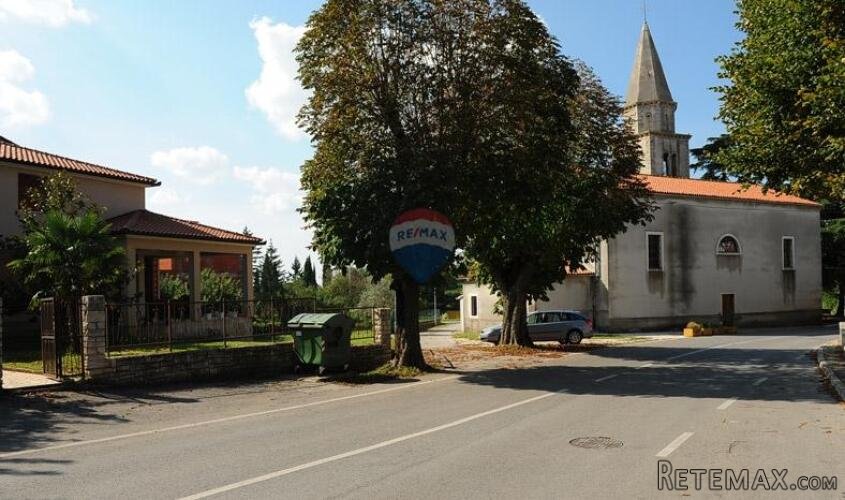 Istra, Kanfanar, 3km, savršena građevinska parcela za obitel - 2