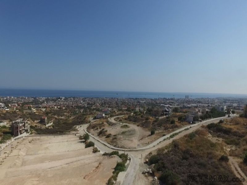 Excellent plots with panoramic views in.. - 2