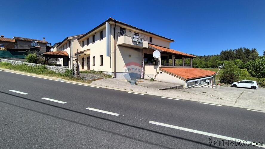 Matulji, Šapjane- poslovna zgrada 780 m2