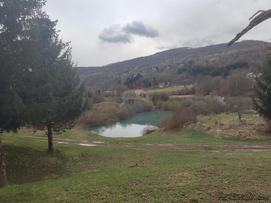 Ogulin, Ponikve, Građevinski teren 2800 m2 - 3