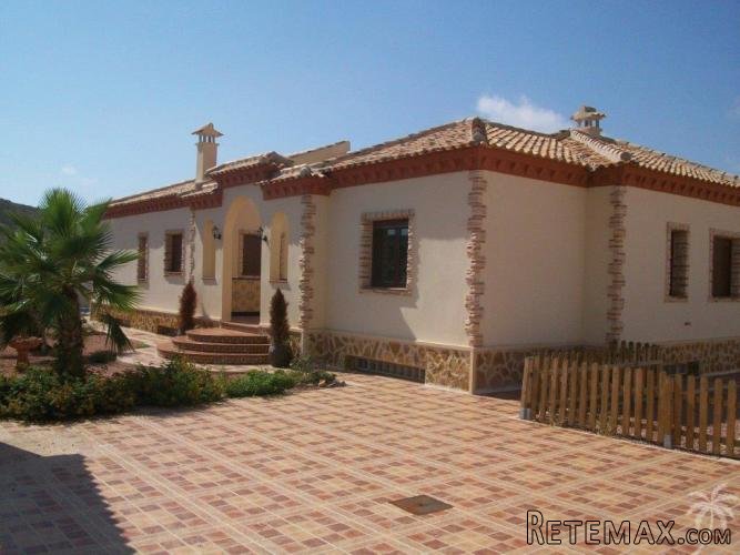 This type of villa can be built on different plots in the.. - 3