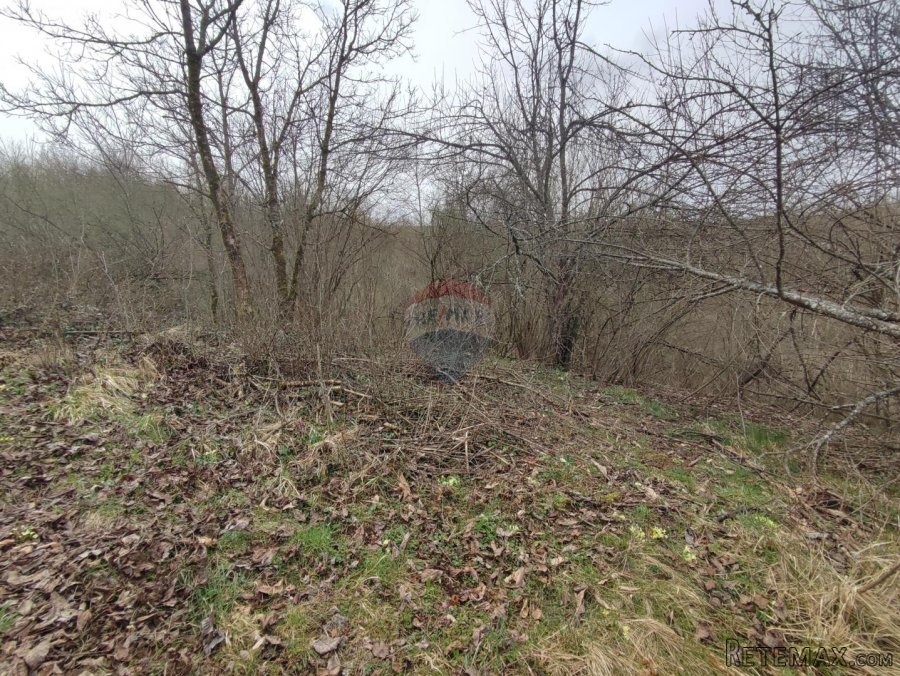 Ogulin, Ponikve, Građevinski teren 2800 m2 - 5