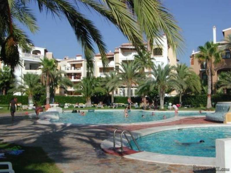 2 Bedroom 1 Bathroom Apartment In..