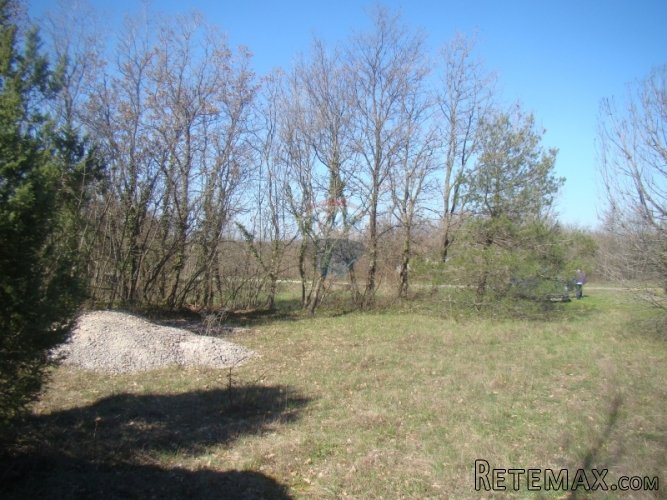 ISTRA, GRAĐEVINSKI TEREN - 2