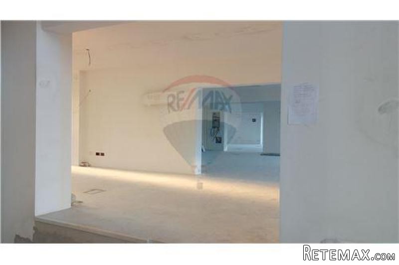 Show Room - For Rent - Agios..