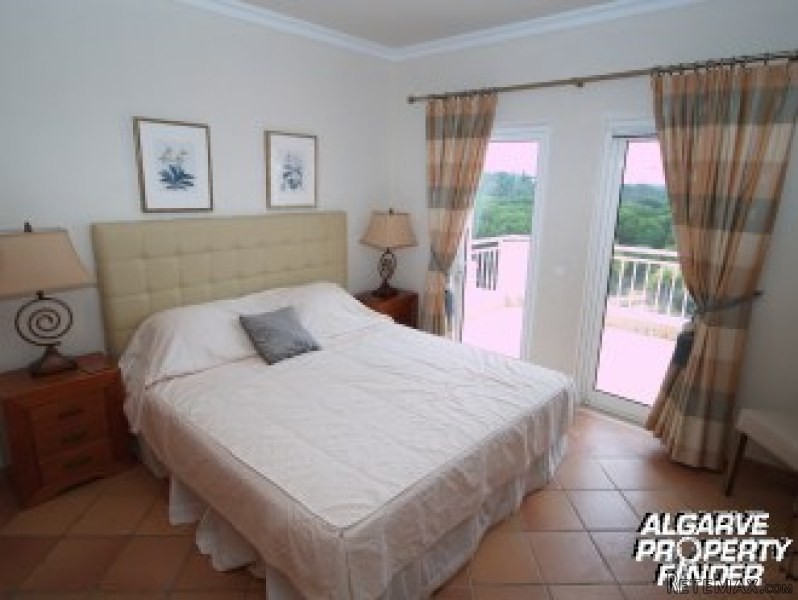 Te Koop: Appartement In Centraal.. - 2