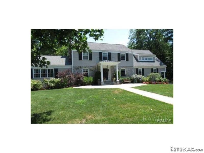 5 bedroom House For Sale: 107..