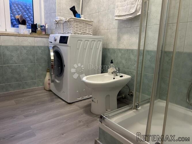 RIJEKA , CENTAR -Stan u centru grada stan površine 53.22m2 - 3