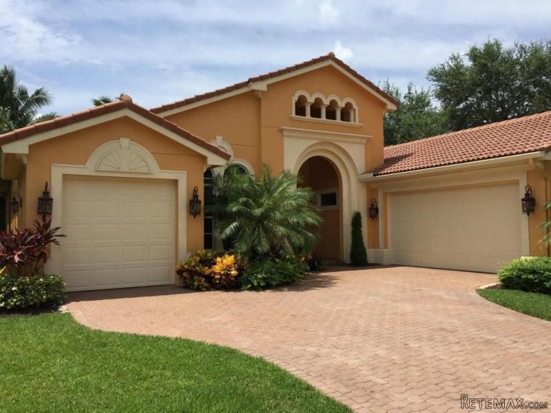 8976 Valhalla Dr, Delray Beach, FL -..