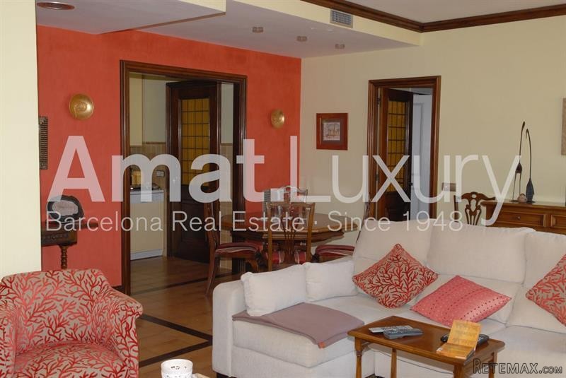 3 bedroom Flat For Sale: BARCELONA.. - 2