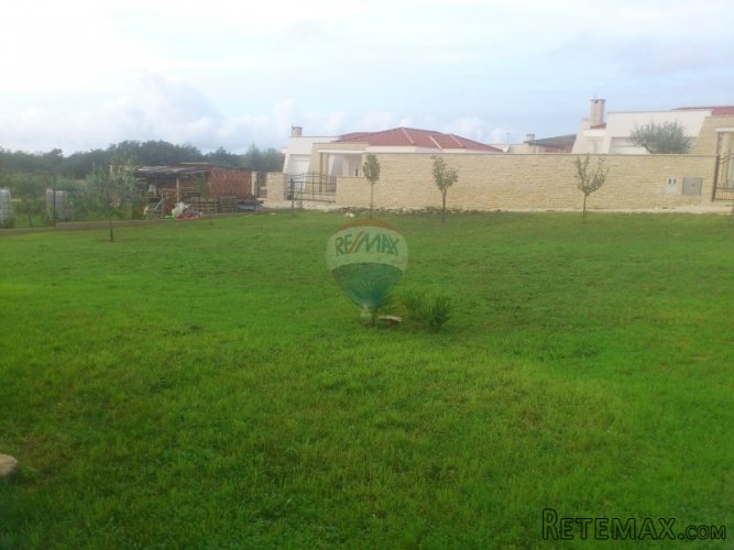 Nova kuća na 3 etaže 210m2 1km od Umaga - 4