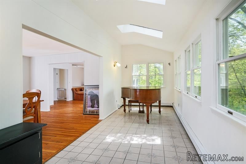2 bedroom House For Sale: 62 Jack Road.. - 2