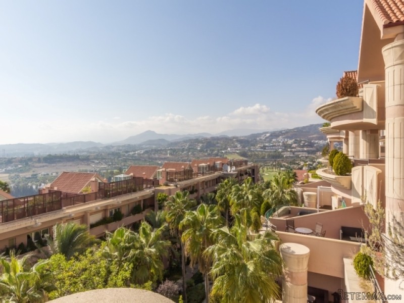2 Bedroom Apartment For Sale Situated.. - 2