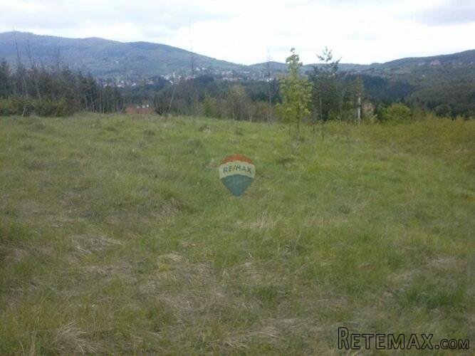 Građevinsko zemljište, 1300 m2 - 2