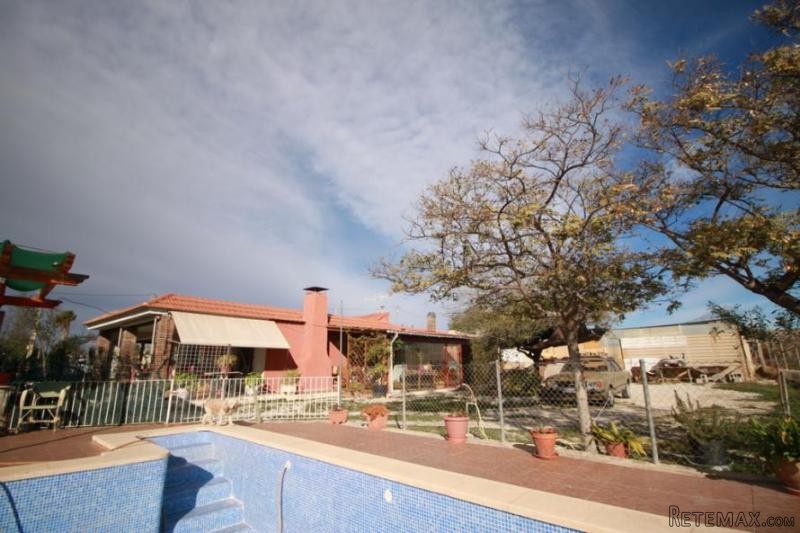 Elche & Seas Vista with Pool 3bed 2bath..