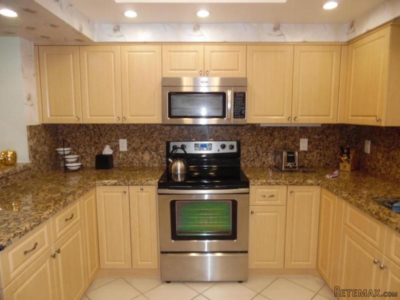 7402 Victory Lane #9704, Delray Beach..