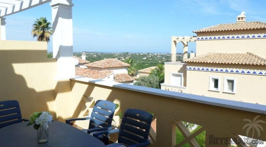 Penthouse in excellent conditions, completely furnished..