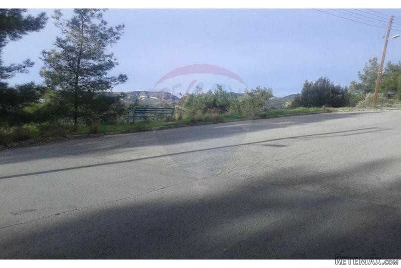 Plot of Land for Building - For Sale -..