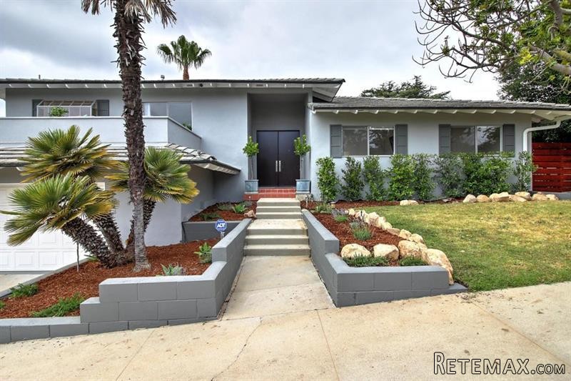 3 bedroom House For Sale: 1429..