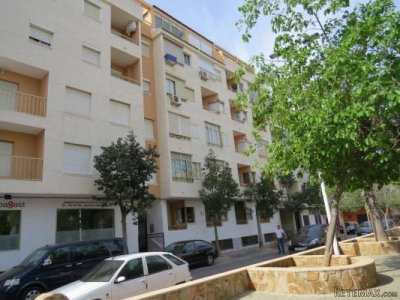 2 Bedroom 1 Bathroom Apartment In.. - 2