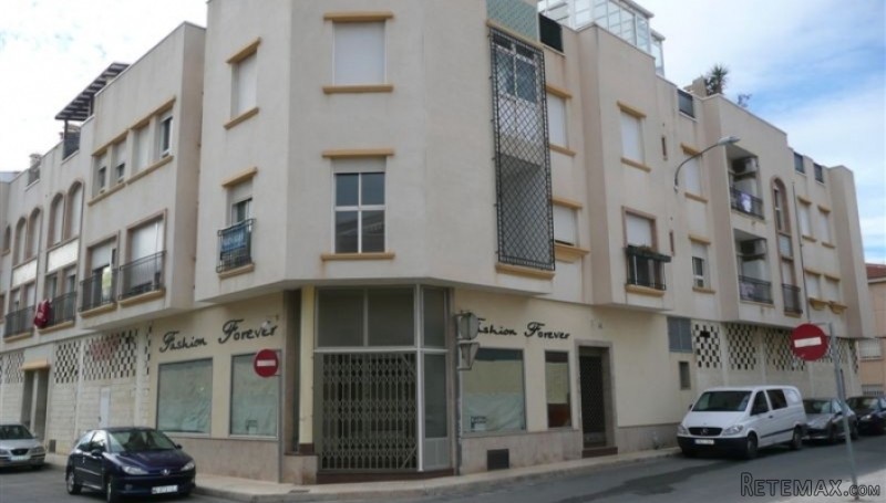 Resale · Apartment · Spain · Costa Bl..