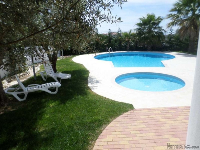 NEW 4 BEDROOM HOUSE IN CONDOMINIUM..