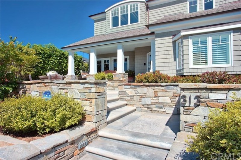 313 Poppy Avenue
