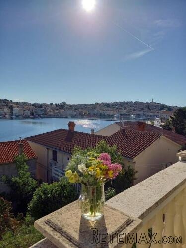 Mali Lošinj - Samostojeća kuća drugi red do mora - 2
