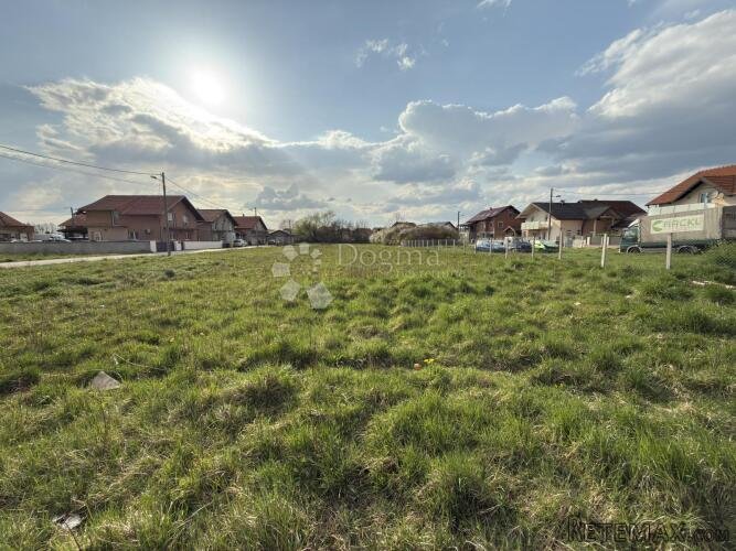 Retkovec - zemljište 2.600 m2 za stambeni projekt - 2