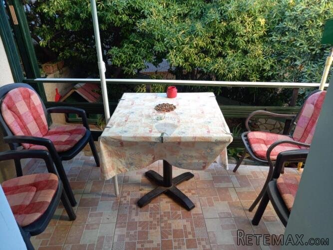 Mali Lošinj - Samostojeća kuća drugi red do mora - 3