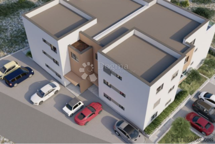 Žaborić - atraktivan trosoban stan 150 m od mora - 3